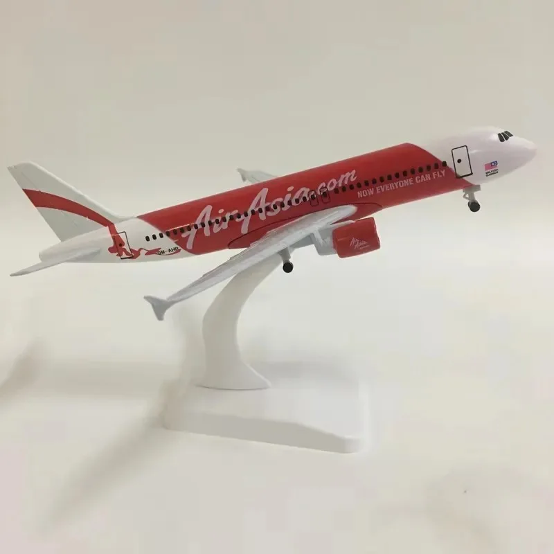 Модель самолета 1/200 масштаба 18 см Air Asia Airbus A320 из литого сплава с шасси