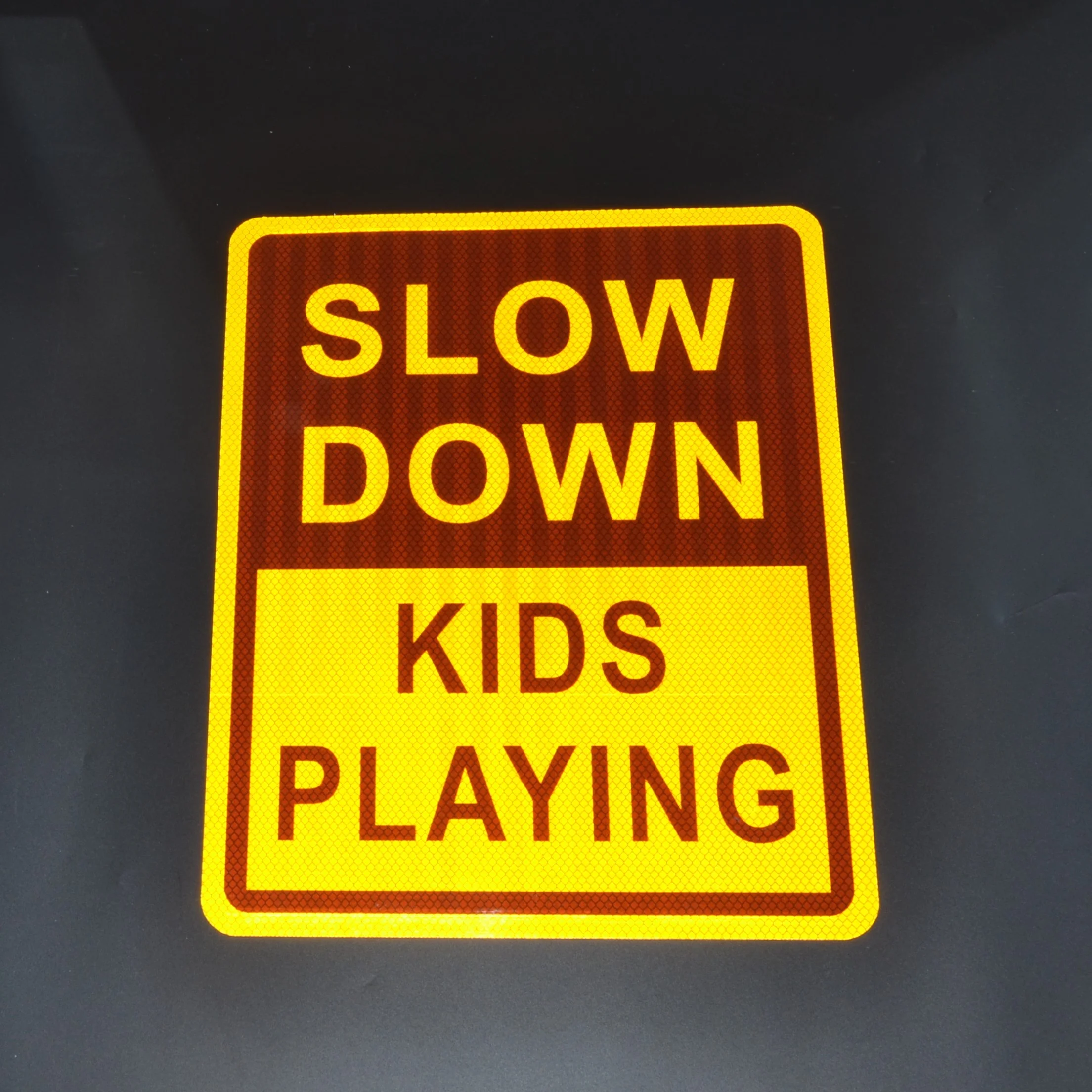 Reflective Traffic Warning Signage Manufacturer Kids at Play Sign Yellow&Black Slow Down Sign Road Logo Printing