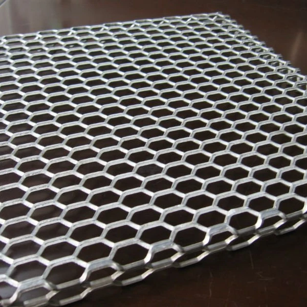 Mesh Panel Perforated Metal Apartment Aluminum Ceiling Tiles Interior Wall Decoration Fireproof and Waterproof Grid Traditional