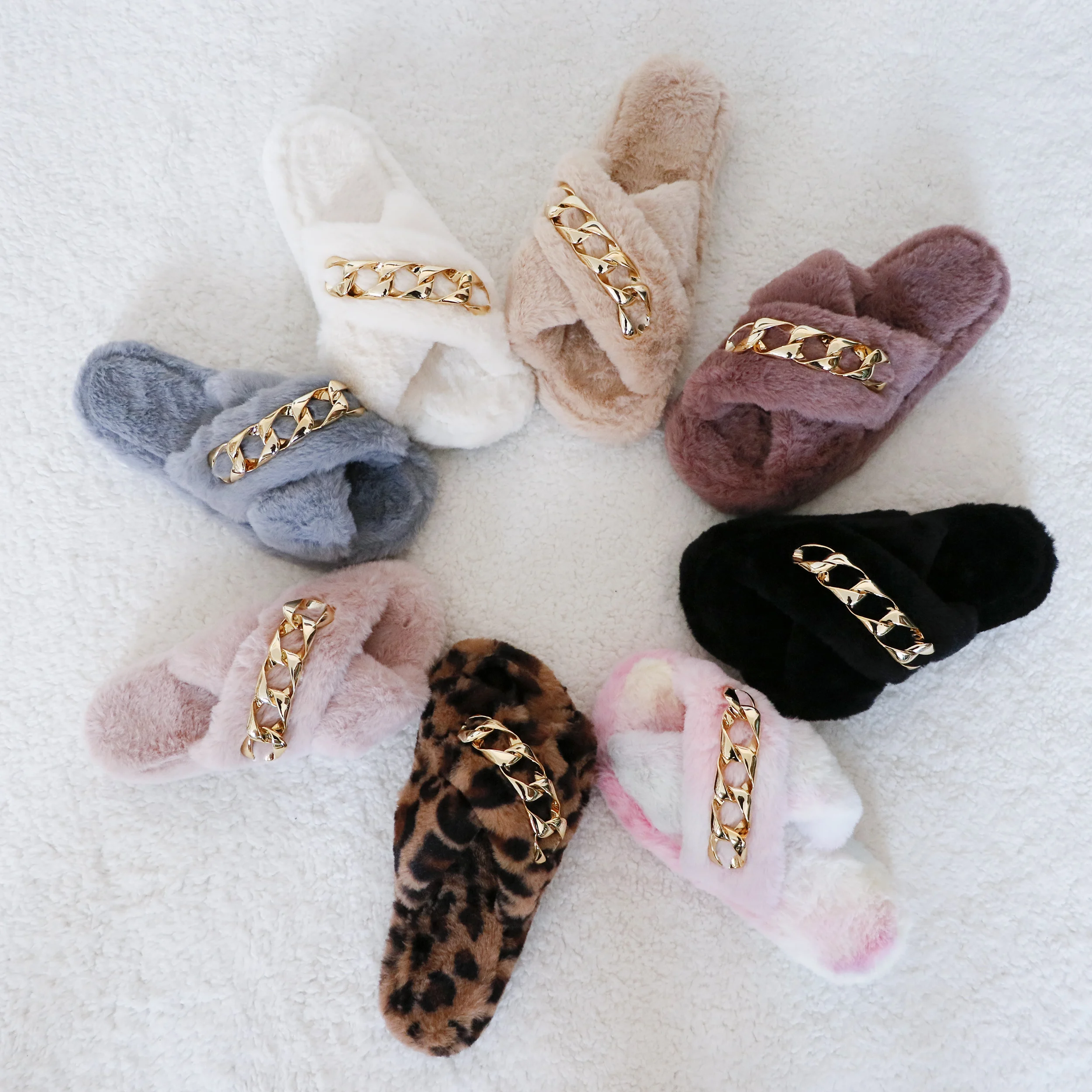 Wholesale New Designer Women Plush Cross Strap Faux Fur Flippers Home Custom Slippers Furry Slides for Girls