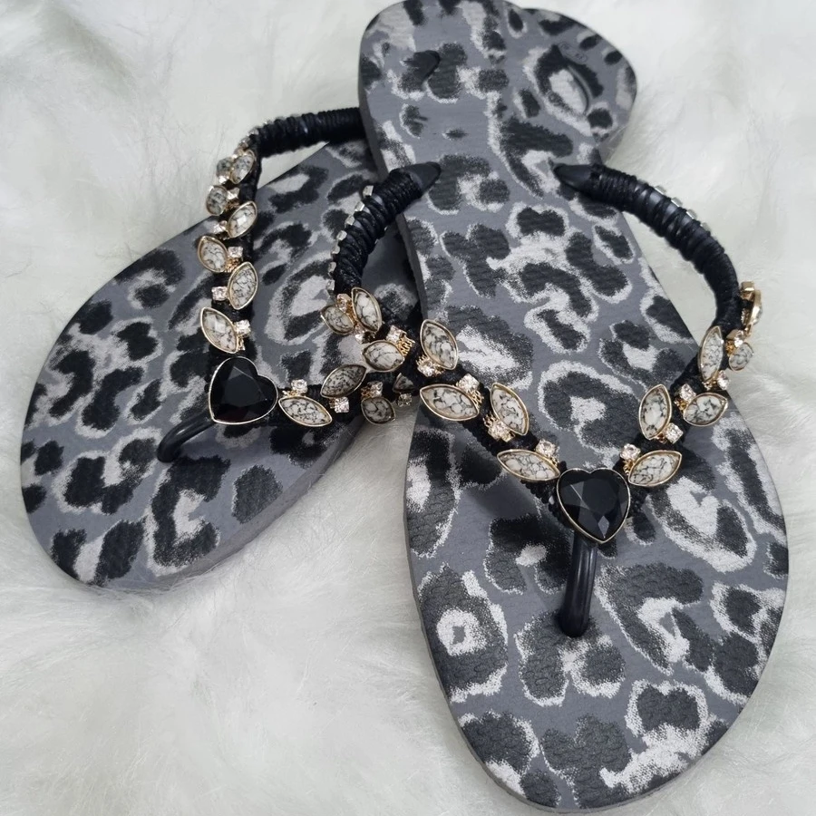 Animal Print Flip Flops Women Marble Rhinestone Embellishments Sublimation Sole Custom Beach Sandals