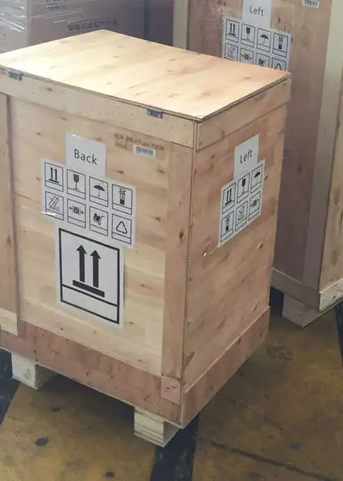 Home office H2O generator pulls drinking water from air 10 liters  per day no plastic bottles waste drinking fresh water ( AWGs)