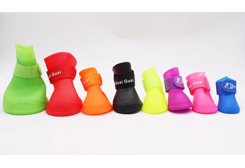 Manufacturer Wholesale Multi-colors Small Dog Cat Teddy Rain Silicone Shoes Waterproof Anti Slip Pet Dog Rain Shoes
