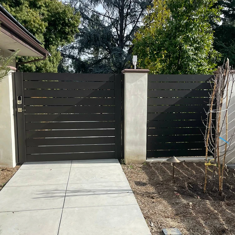 Cheap Price Black Steel Fence Panels 3 Rail Aluminum Ranch Goat Fence Decorative Horse Slat Fencing