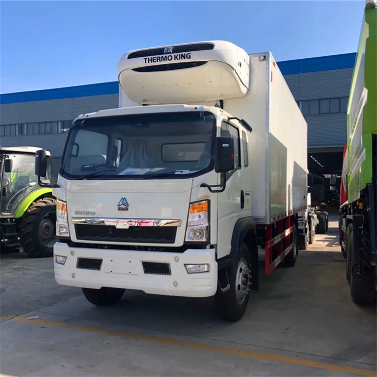 Factory Direct Sale SINOTRUK HOWO 10 Tons Refrigerator Truck for Sale in Saudi Arabia