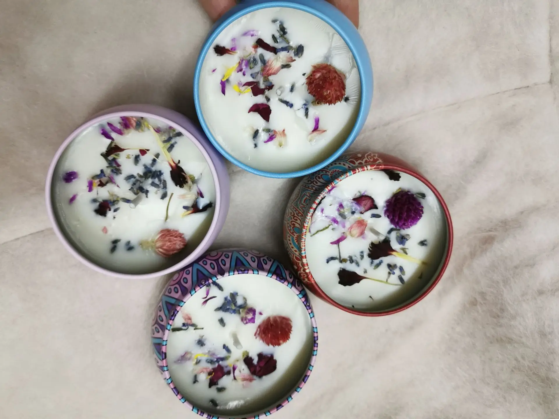 Бесплатный образец украшение для дома Органическая Ароматизированная Свеча из соевого воска с сушеными