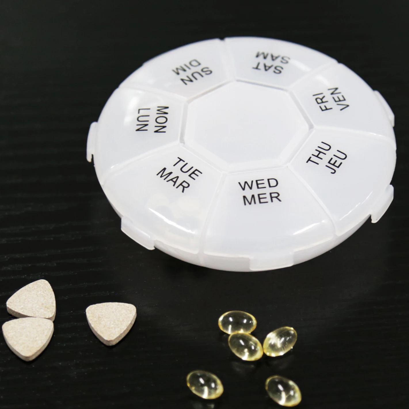 Weekly Pill Organizer, 7 Days Portable Travel Pill Box, Compact Dispenser Medicine case