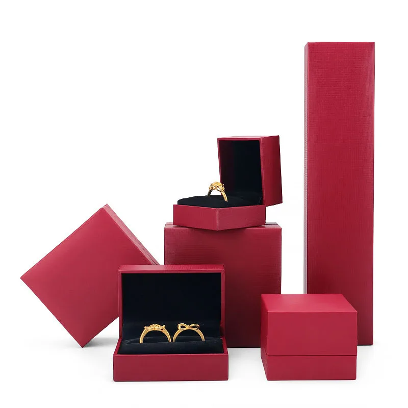 White Luxury Ring Box Plastic Shell Leatherette Paper Stock Engagement Jewelry Set for Double Ring Pendant with Velvet Insert