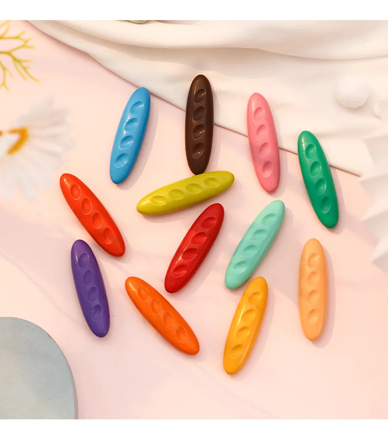 24-Color Non-Toxic OEM Packaging Wax Plastic Crayons Custom Logo Kids Drawing Tools Washable Plastic Colored Art Sets