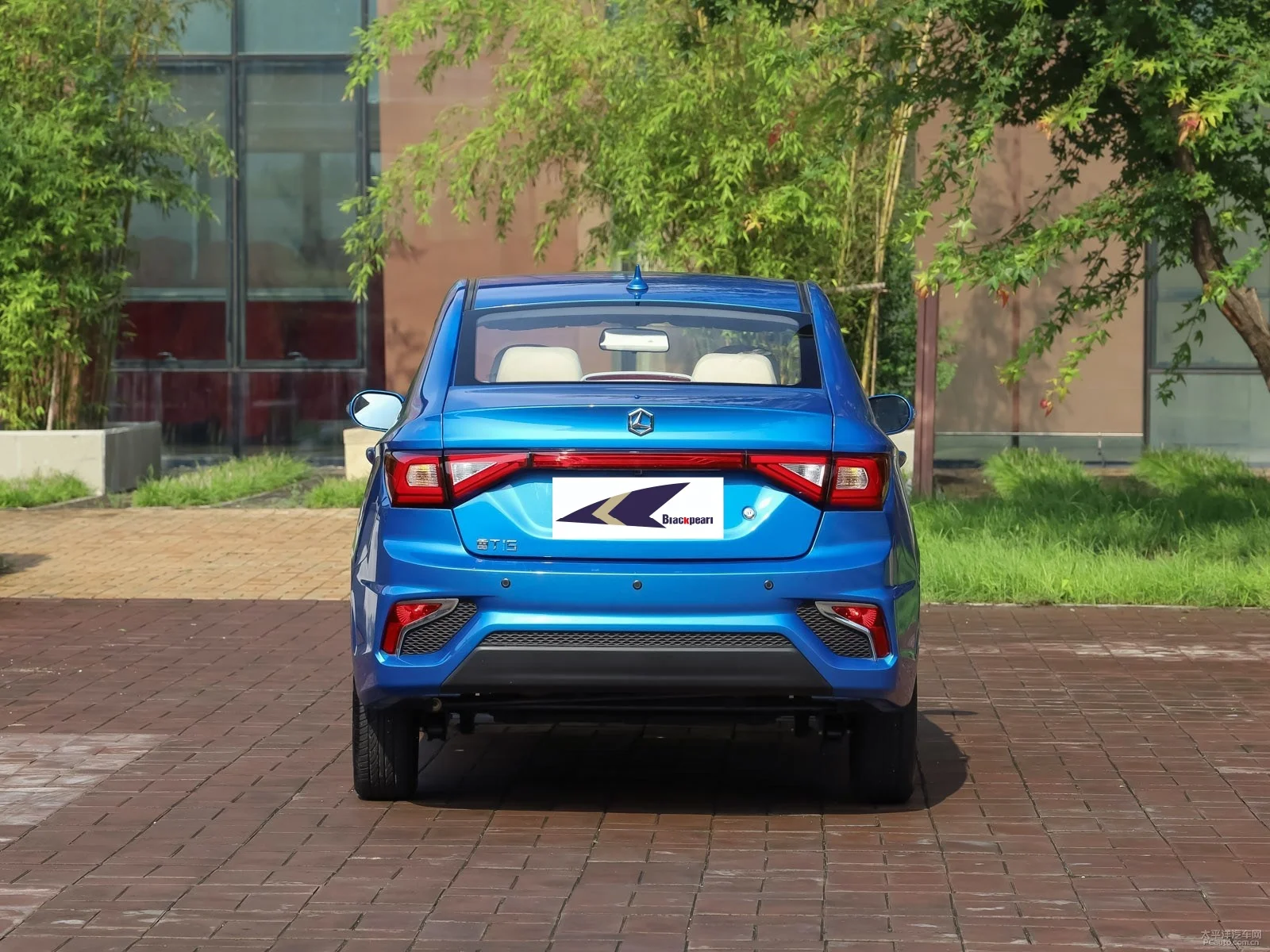 Hot Selling New Electric Mini High New Energy Vehicle China Letin Electric Car New Car Mini Car for Adult