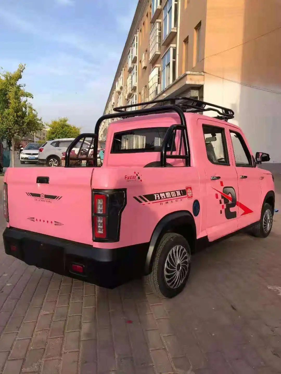 New Energy Vehicleschinese factory for  right hand mini electric truck pickup with electric pickup truck