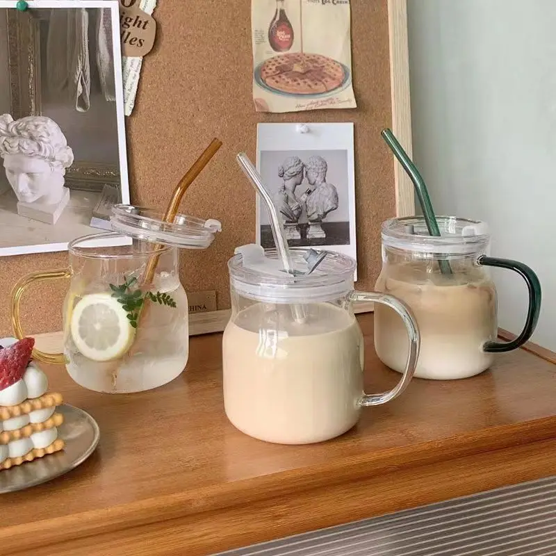 575 ml High borosilicate glass water cup with lids and straws,large belly cup, milk cup, heat-resistant glass colored handle cup