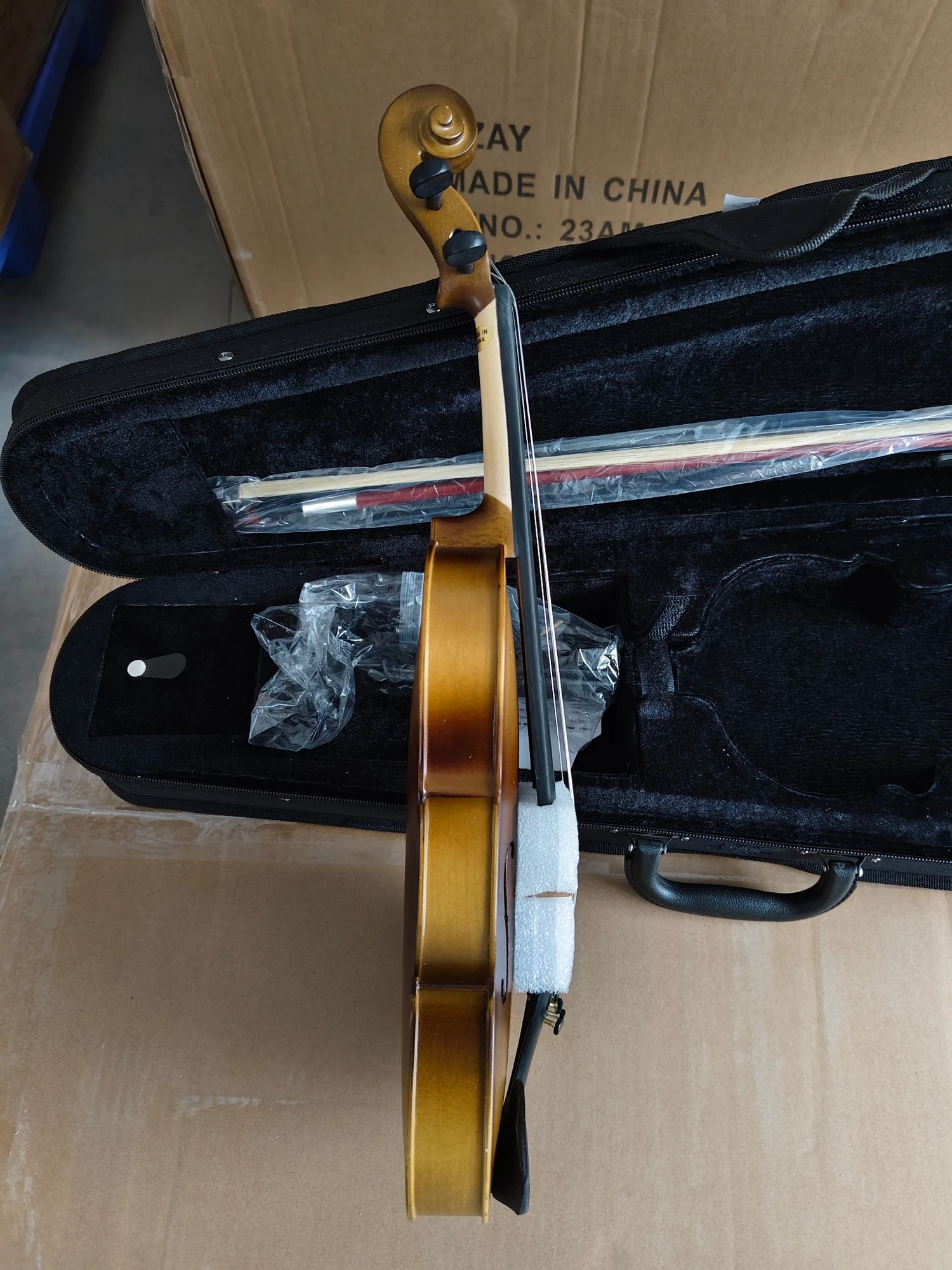 VG001HPM Metal Tailpiece Student 4/4 Profesional Violin Instrument with Flamed Veneer