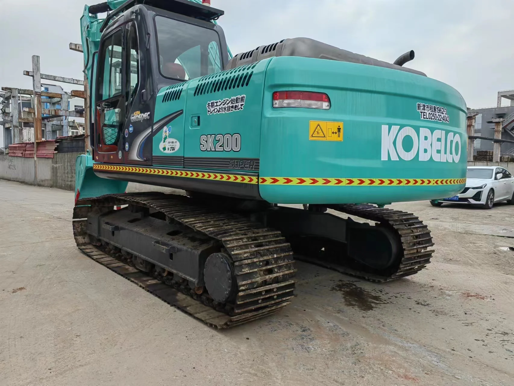 Most Popular Kobelco Brand Excavator in stock Japan Original Kobelco SK200-8 Excavator with Good Quality for sale