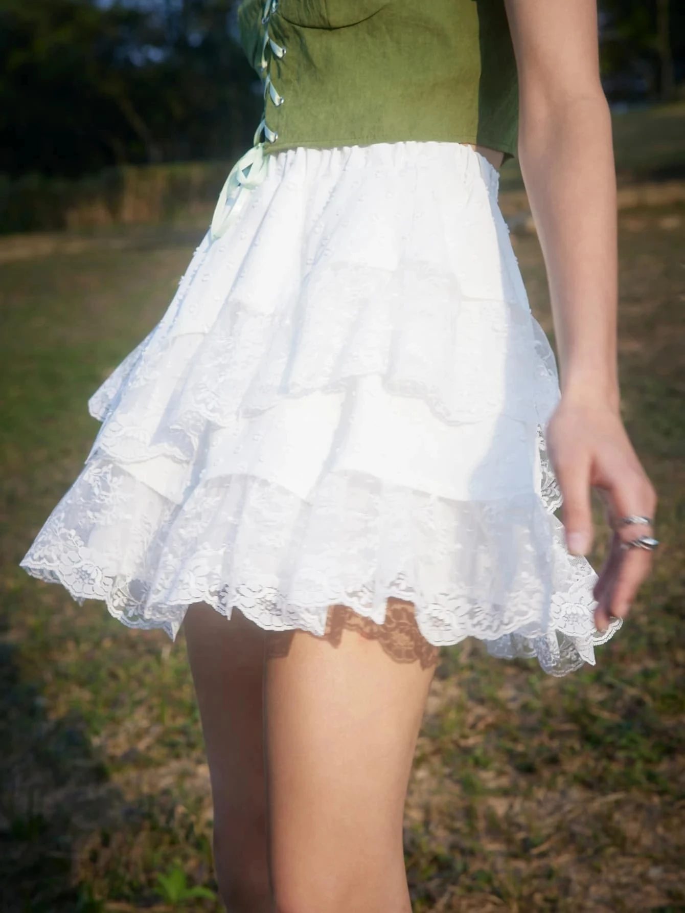 New Arrival White Contrast Lace Romantic Skirt Summer High Waist Good Quality Super Comfy Tiered Layer Short Skirt for Girls