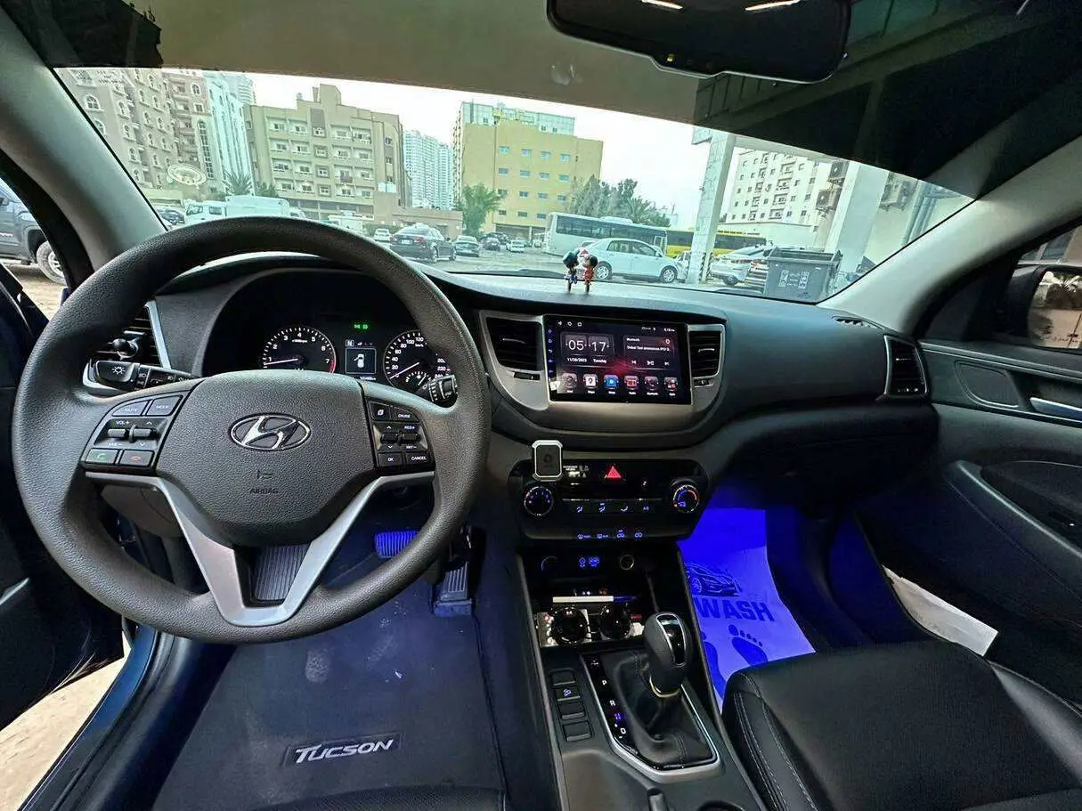 Чистый использованный для-Hyundai Tucson 2.0L V4