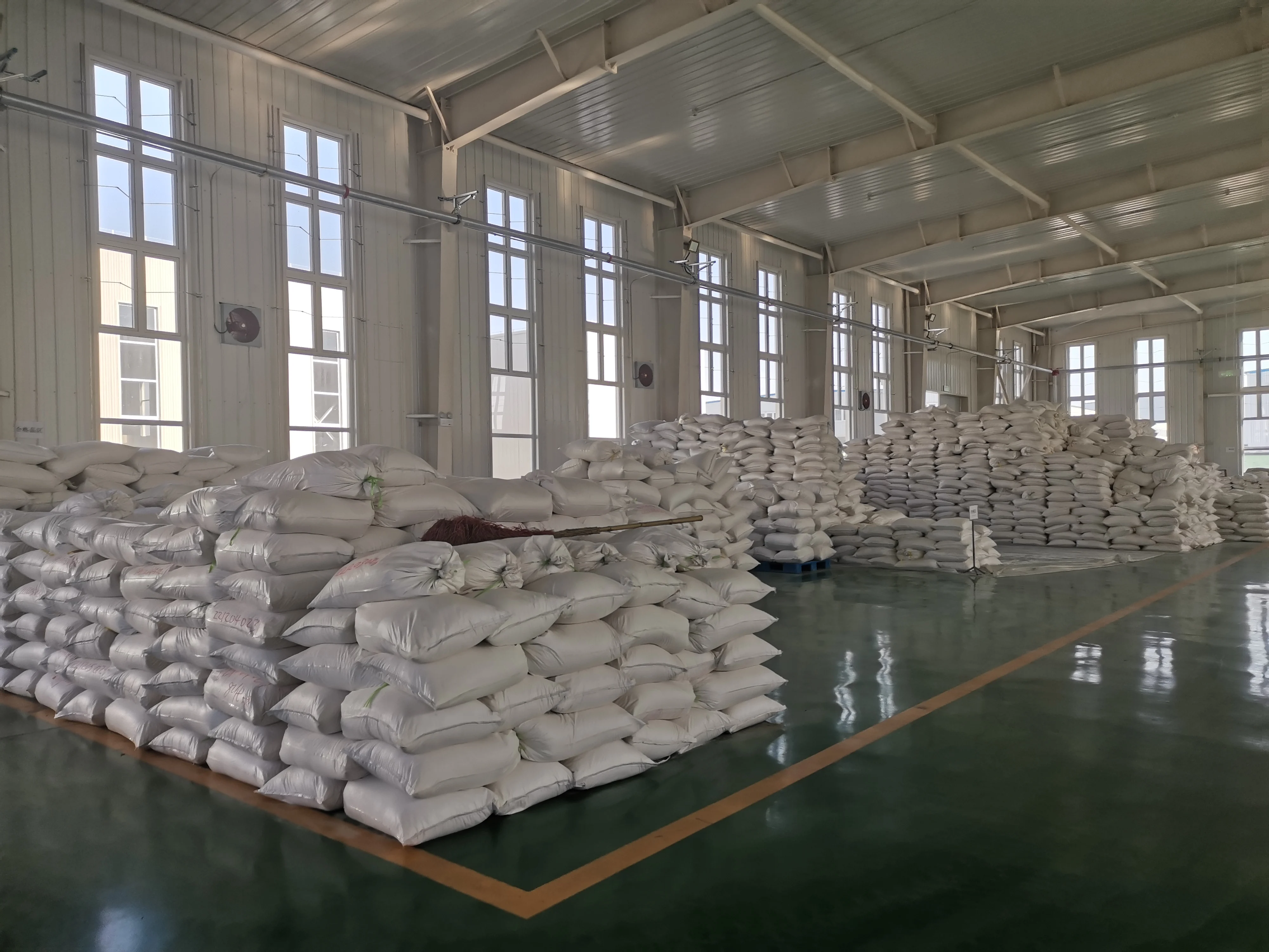 Хлопчатобумажная ткань c100 % 24*24 72*60 54, серая ткань, точечная поставка