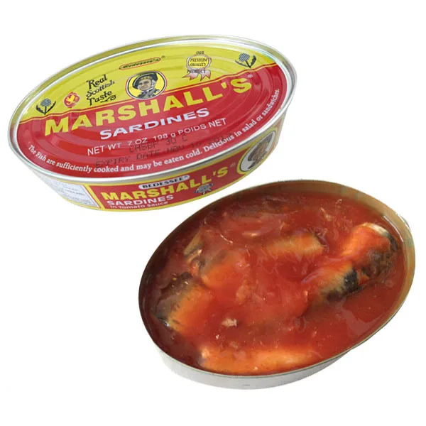 Овальная банка сардины в томатном соусе