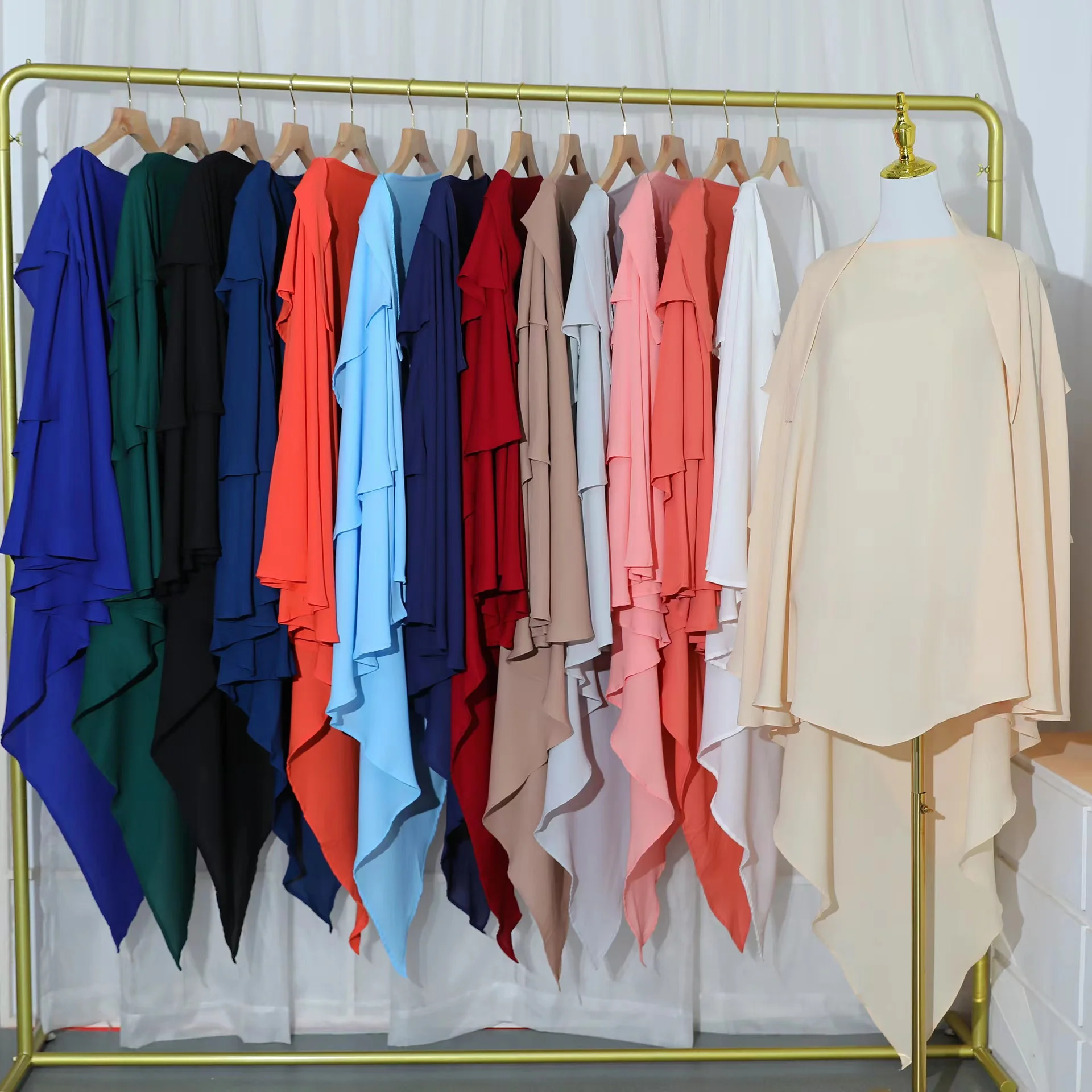 Latest Arab Khimar Three Layer For Muslims Instant Chiffon Hijab With Tie Back Long Multi Color Plain Hijab Chiffon Scarf