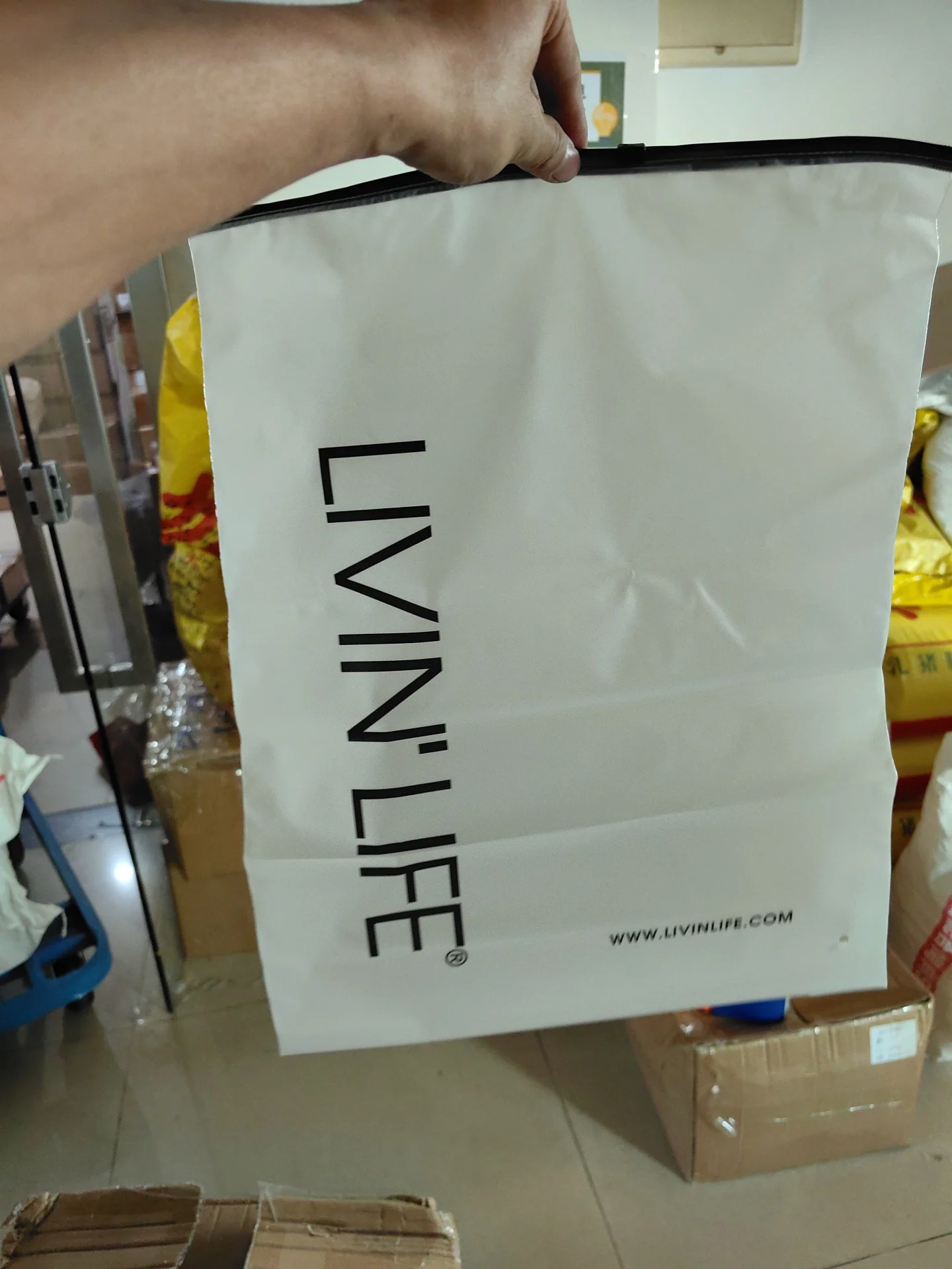 Cornstarch 100% Biodegradable Material Frosted Zipper Bags Ziplock Bags Shipping Bags For Clothing Food