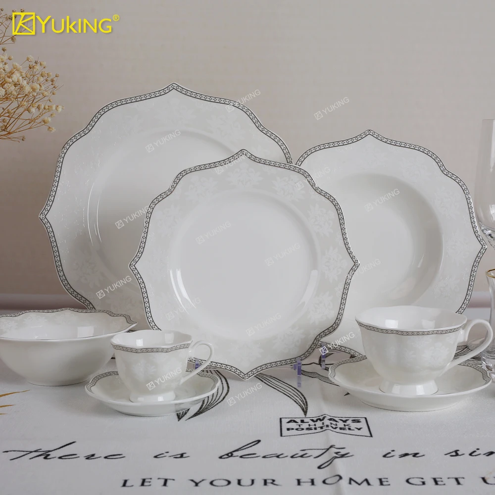 Bone China Light Luxury Tableware Set Home Party Dinner Luxury Ceramic Plates Sets Dinnerware Luxury