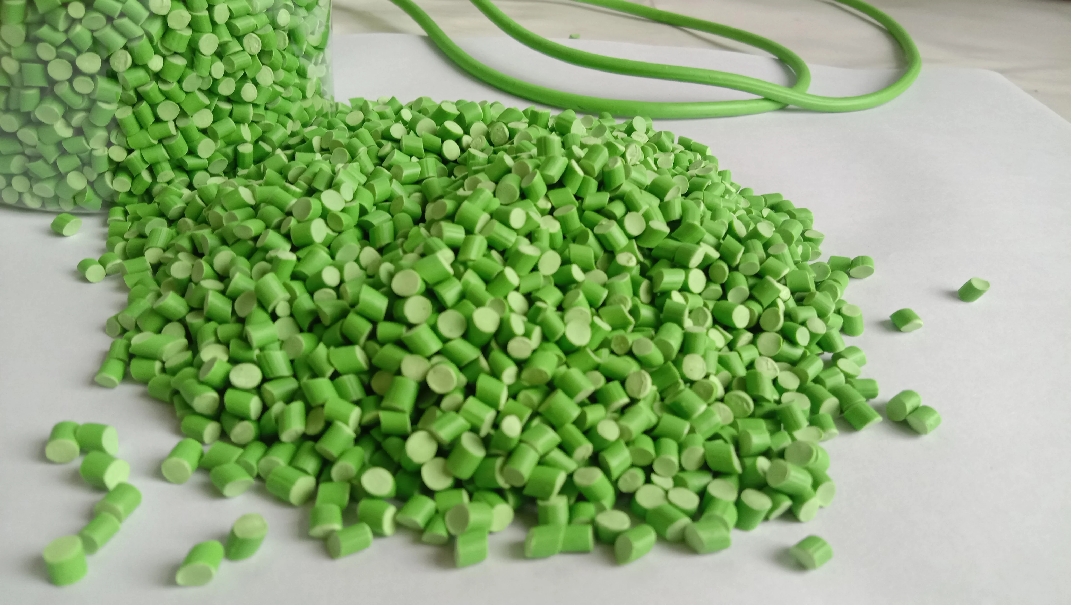 Hot Sale Color Granule Masterbatch Pet Masterbatch for Shoes