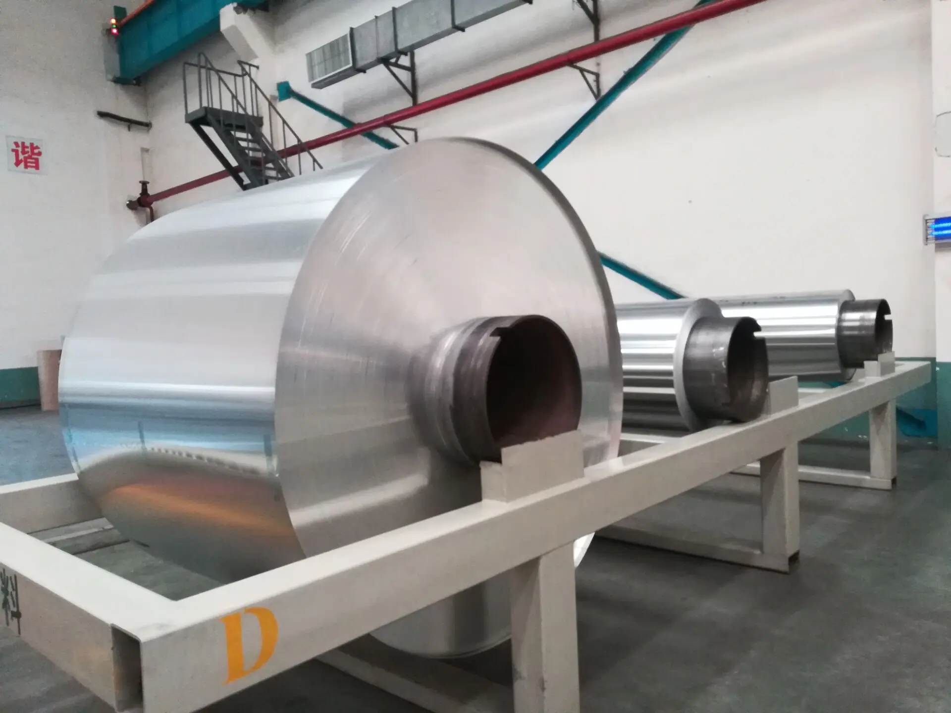  0 006-0 2 мм теплоизоляционная Лаковая алюминиевая фольга из