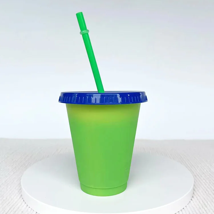 16oz Small Cute Reusable Plastic Travel Cups Coffee Tumbler Ice Cold Water Color Changing Cup With Lids and Straws