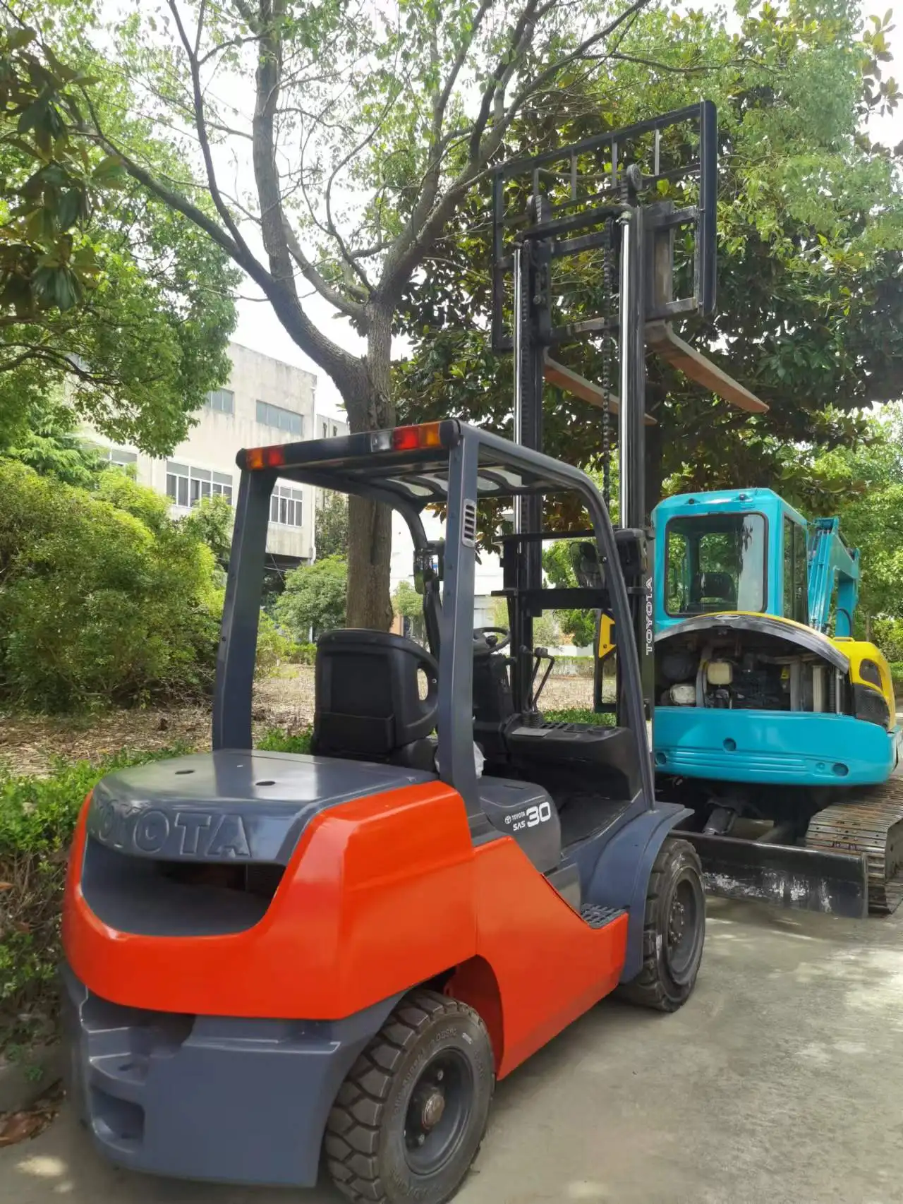 new arrival used forklift compact mini japan used 3ton 7ton 10ton toyoto  komatsu forklift with good condition
