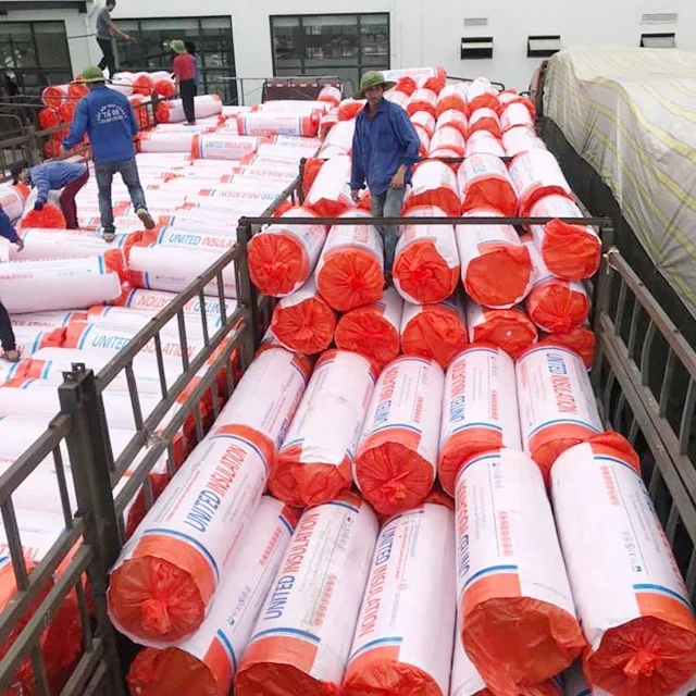 50mm thick Glass Wool Blanket Duct liner with aluglass aluminum foil FSK facing or black fiberglass cloth for HVAC
