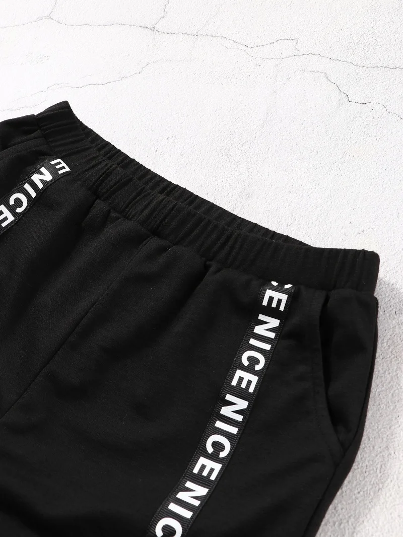 
Girls Two Pieces Sport Suits Letter Printed Short Sleeves Crop Top with Elastic Low Waist Leggings Kids Workout Clothing 