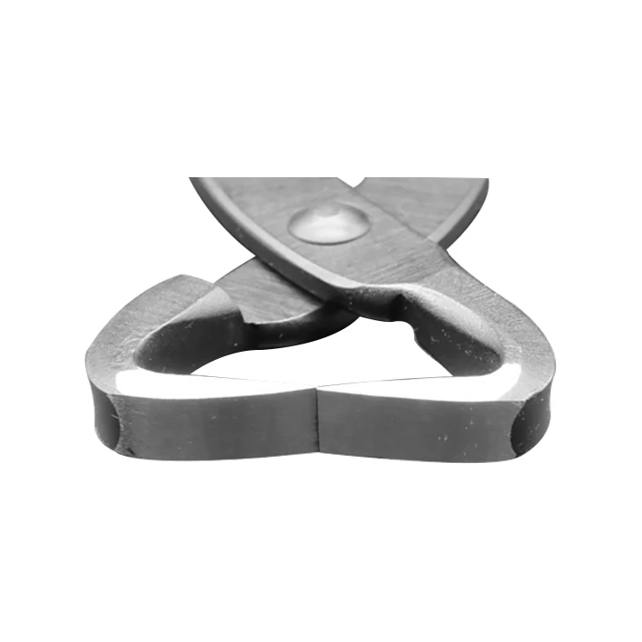 Japan simple miniature gardening tools to split the branches of fruit trees