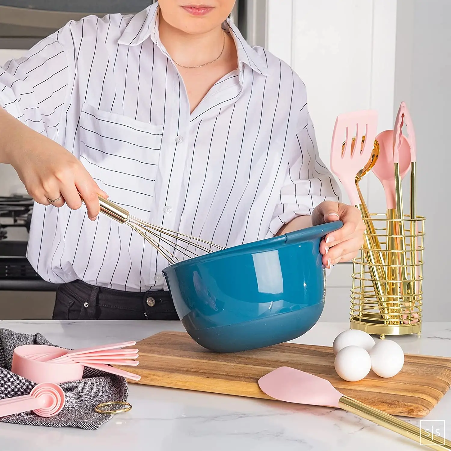 17 Pcs Gold & Pink Silicone Kitchen Utensils Set Cooking Utensils Set With Gold Holder Kitchen Accessories