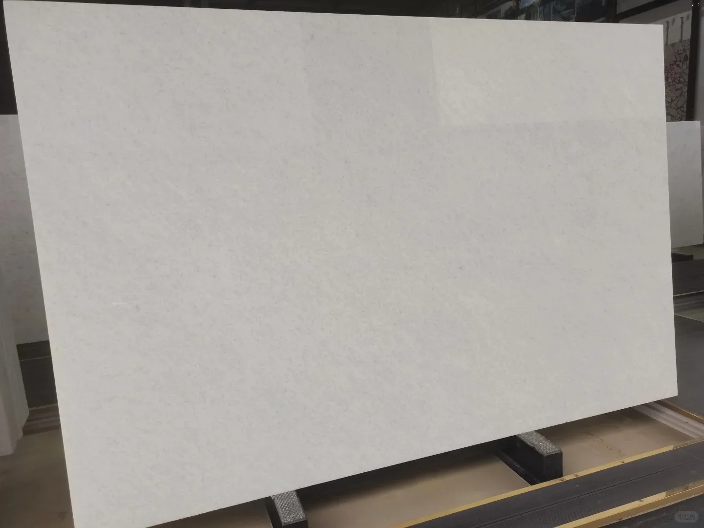 Vietnam Crystal White Marble Pure White Nature Stone Fine Flower Cut to Size Marble Slab Wholesaler Factory Directly Price