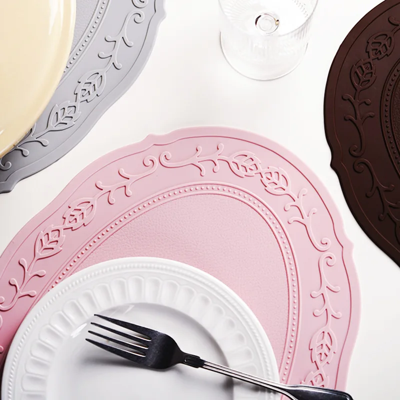 SYL Korean Lace Oval Silicone Mat French Retro Embossed Placemat Kitchen Table Insulation Mat Washable