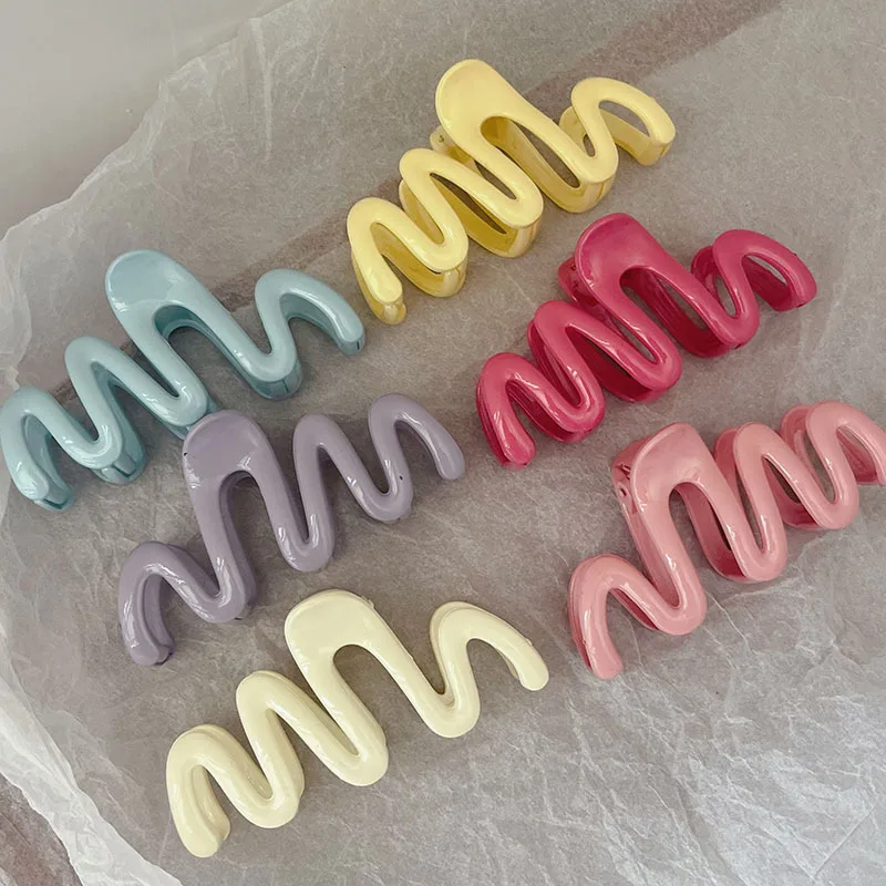 Wholesale 2023 Colorful Jelly Wave Hair Claw Hairpin Women Girls Fashion Design Korean Sweet Simple Irregular Hair Clip Headwear