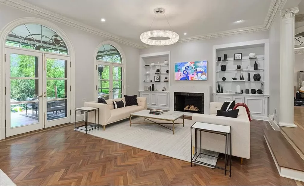 Luxury Well designed Prefabricated 3 Bedroom Container Homes 40ft Luxury House Glass Curtain Wall