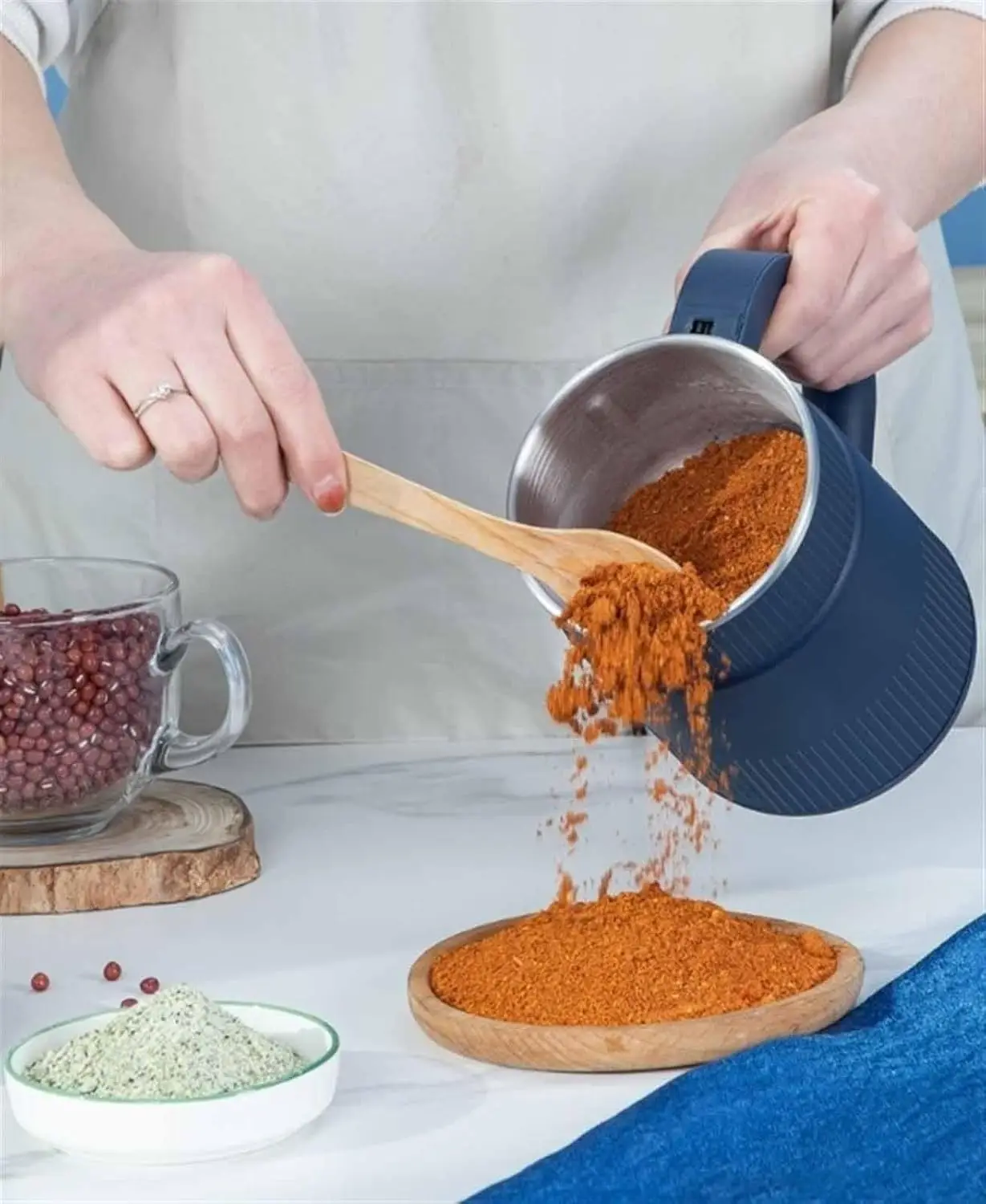 Stainless Steel Electric Seasoning Spice Coffee Grinder Multifunction Food Processors Smash Machine Coffee Grinder Machine