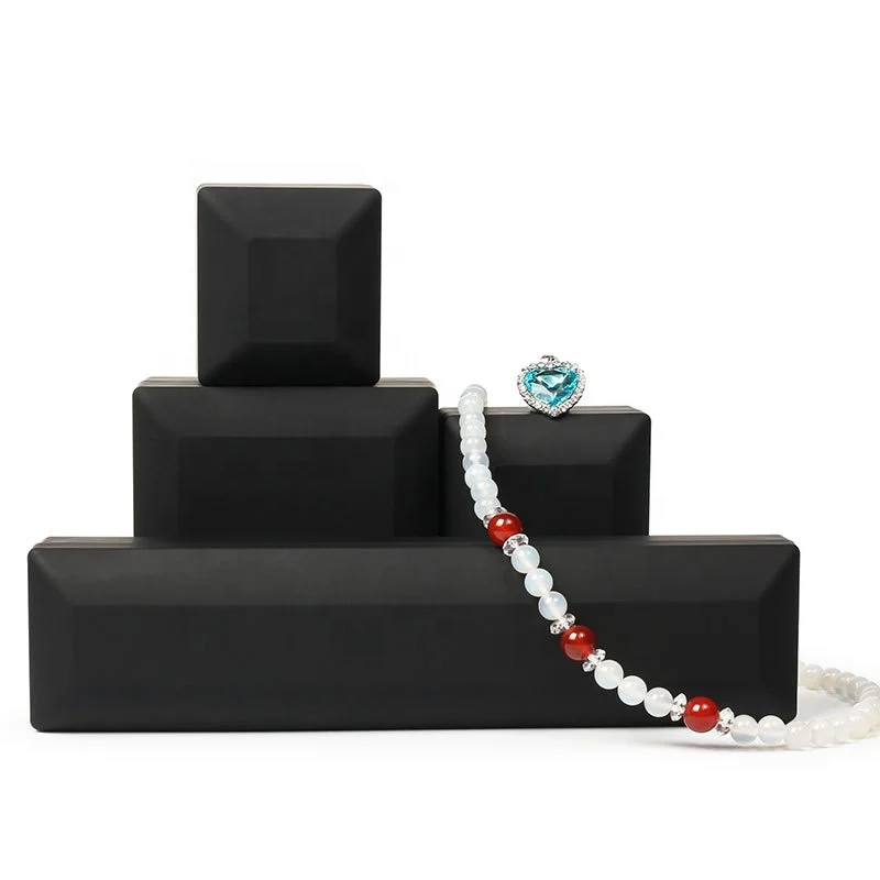 2022 Hot Custom Color LOGO Jewelry LED Light Ring Box Ring Bracelet Pendant Bangle Engagement Jewellery Boxes with Light