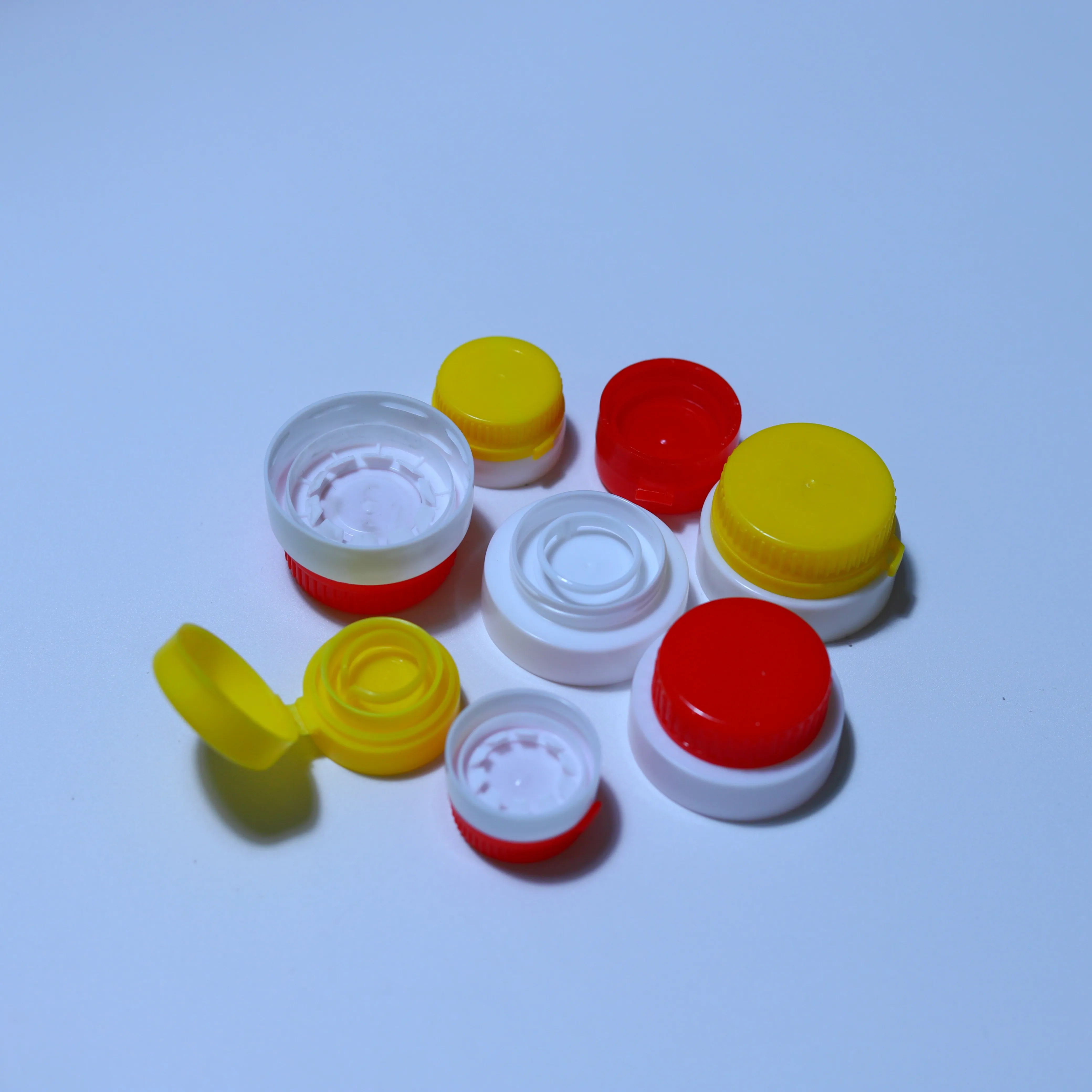 High Quality 62mm 72mm Cooking Oil Bottle Preform PET Plastic Preform 10 Liters 20 Liters Edible Oil Plastic Bottle With Lid