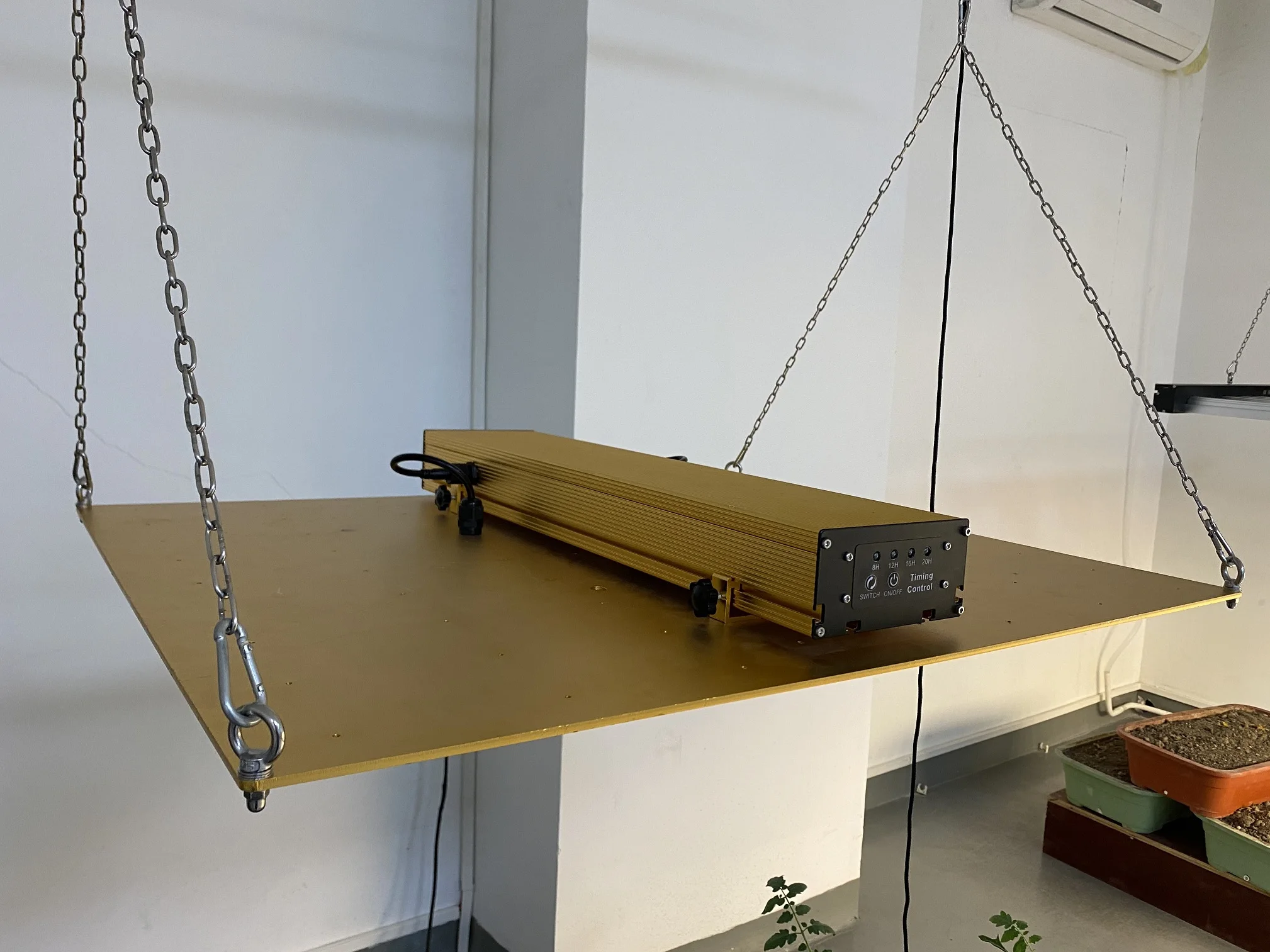 480 Вт Высокая эффективность Вертикальная светодиодная сельскохозяйственная лампа с регулируемой яркостью Многоканальная система УФ блок с пультом дистанционного управления для растений рассады цветение