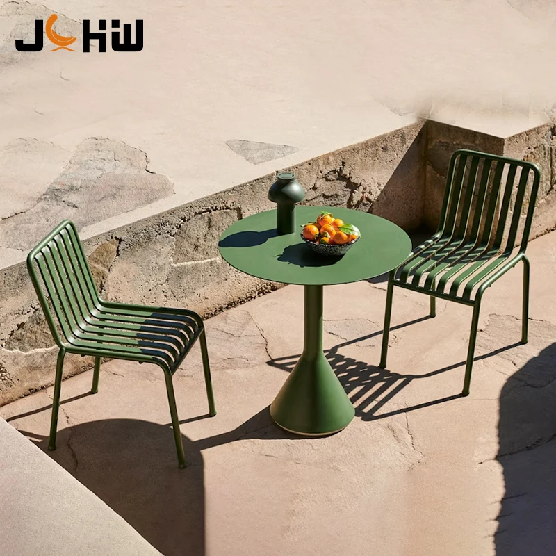 2024 Hot Sale Metal Outdoor Cafe Furniture Simple Patio Durable Modern Garden Dining Chair And Table Set