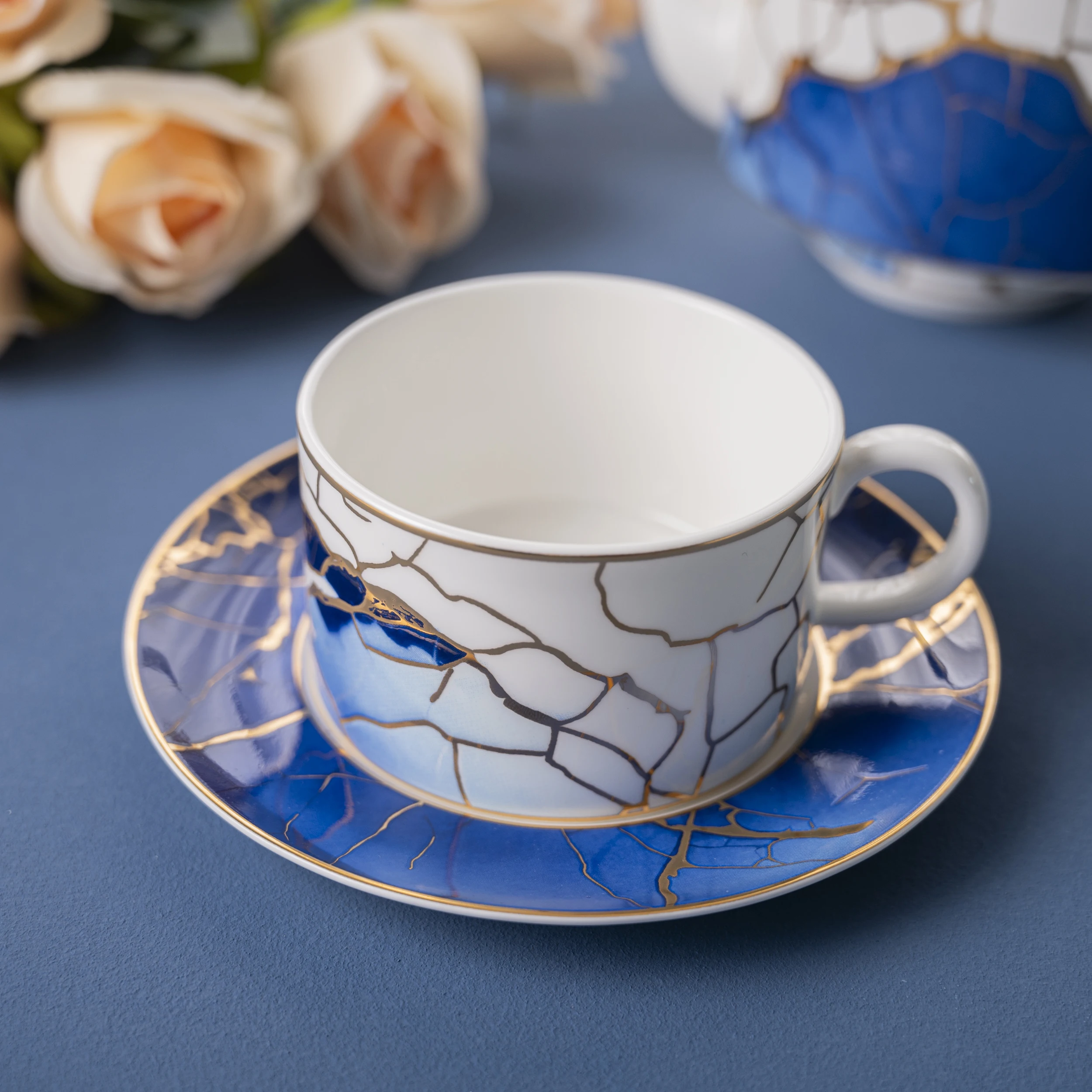 PITO European Luxury Marble Tableware Ceramic Bone China Dinnerware Sets Ceramic Restaurant Serving Plates
