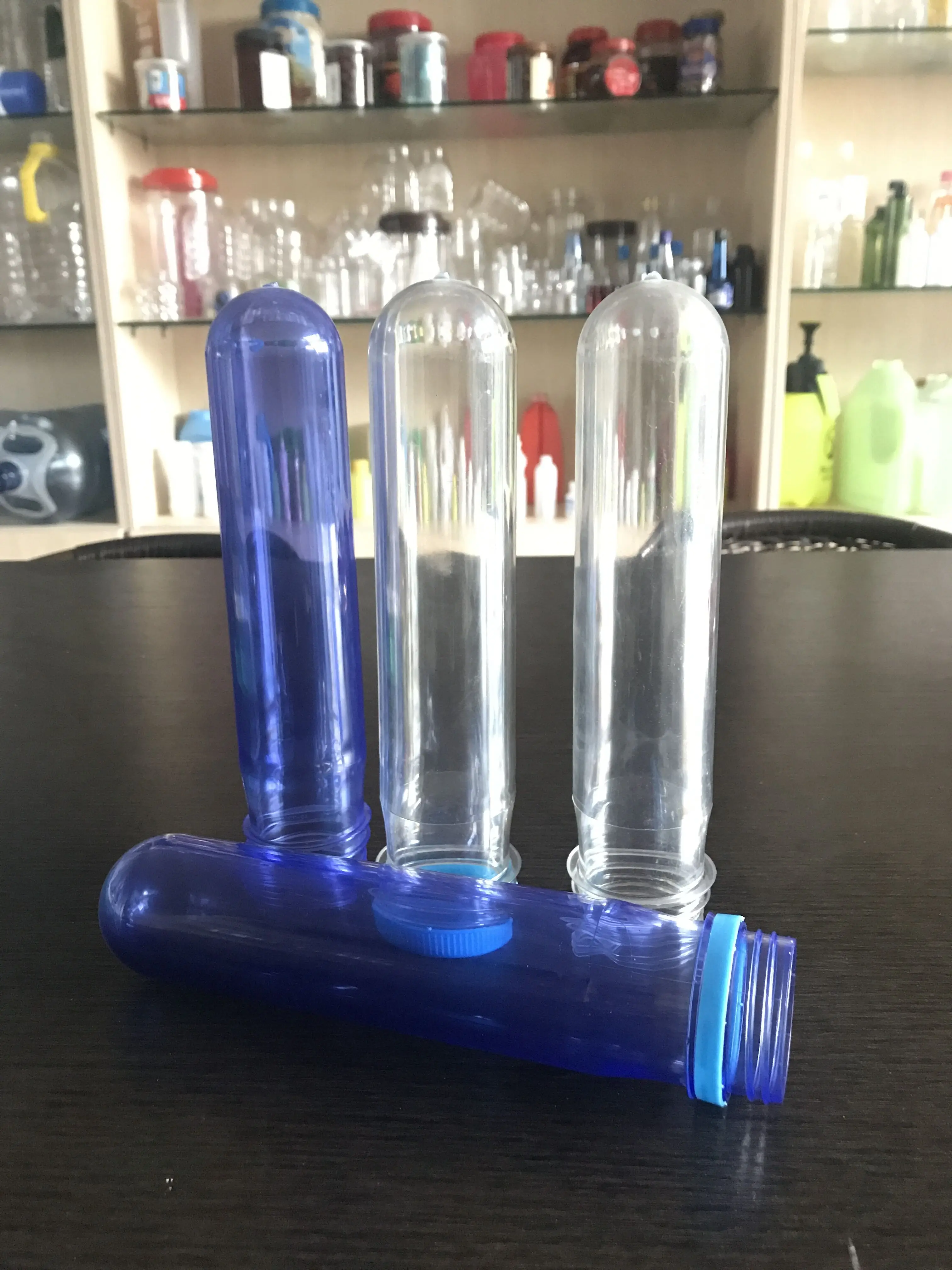 semi auto 4 cavity best price juice bottle blow molding machine