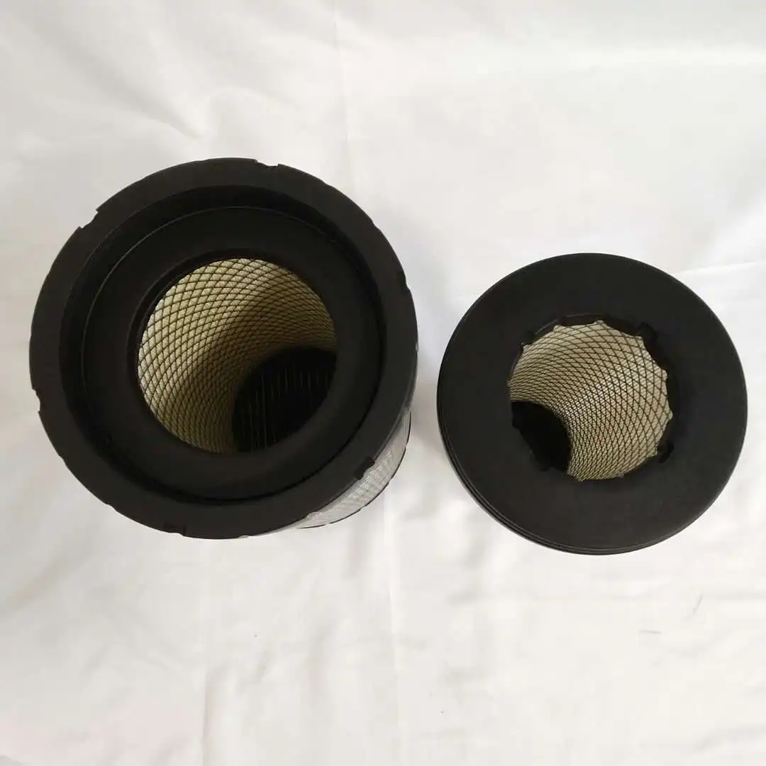 Truck engine air filter 40C4077 AA90138 AF26531 AF26532