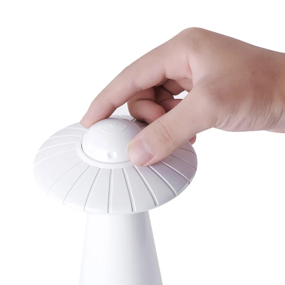 Creative new UFO UFO table lamp student reading eye protection led book light new strange bedroom corridor night light