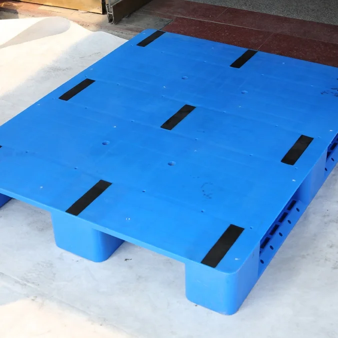 Plastic Pallets 1200 x 800 x 140 mm 1208 48 x 40 light weight euro plastic pallet HDPE anti slip pallets