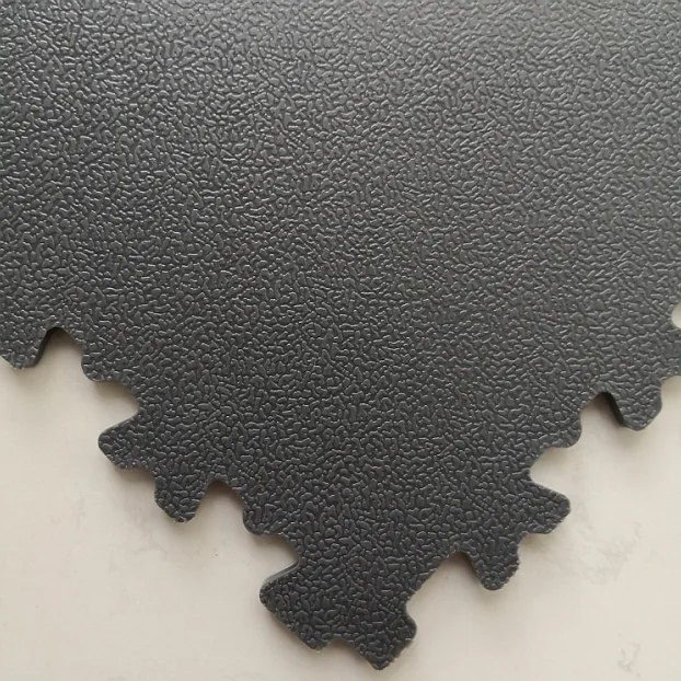 7mm Interlocking Garage Vinyl Flooring PVC Plastic Workshop Floor Tile / Eco-friendly Garage Plastic Floors