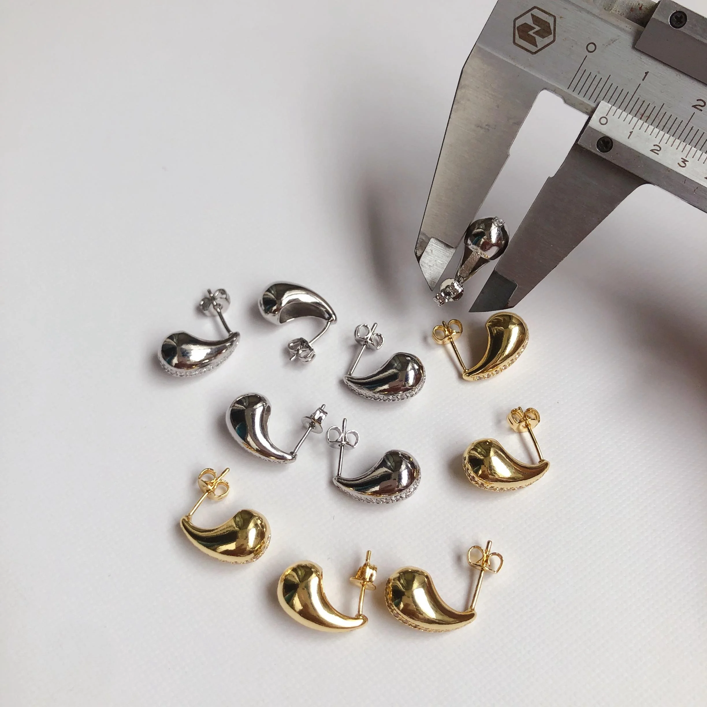 copper silver gold plated earrings wholesale bulk trendy women cubic zircon stud earring fashion jewelry teardrop earrings