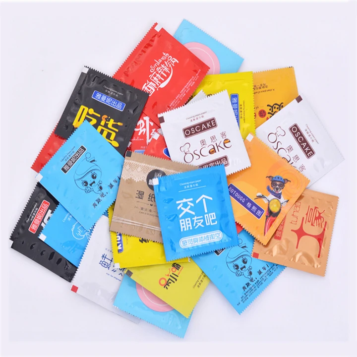 Individual Wrapped Single Wet Wipes for Restaurant Disposable Wipes Refreshing Cleaning Wet Napkins for Hands and Mouth